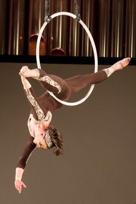 Appalachian spring, Kennedy center, performing arts, boulder philharmonic, frequent flyers, aerial dance, aerial hoop, lyra, splits
