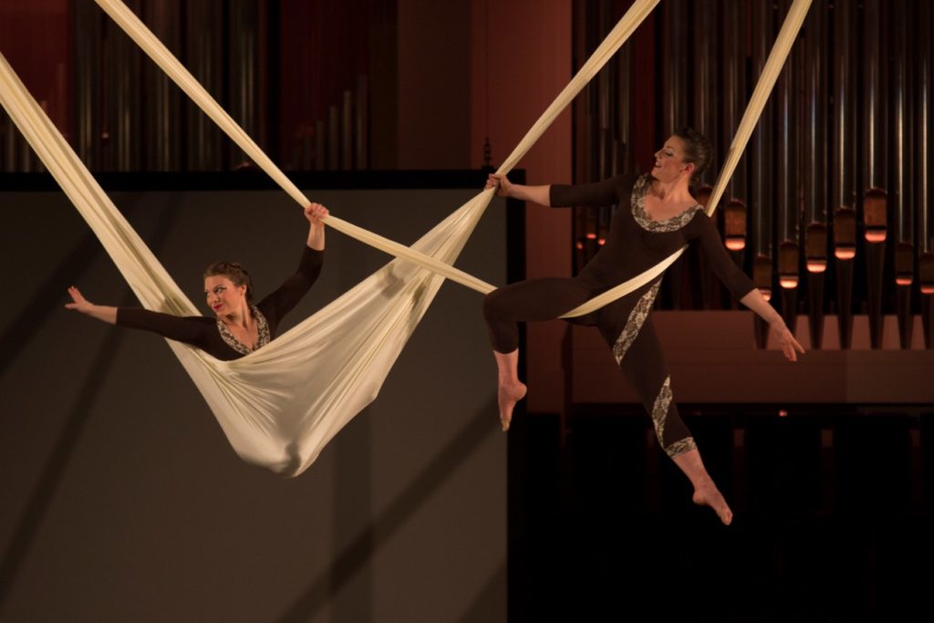 Appalachian spring, Kennedy center, performing arts, boulder philharmonic, frequent flyers, aerial dance, aerial sling, duet